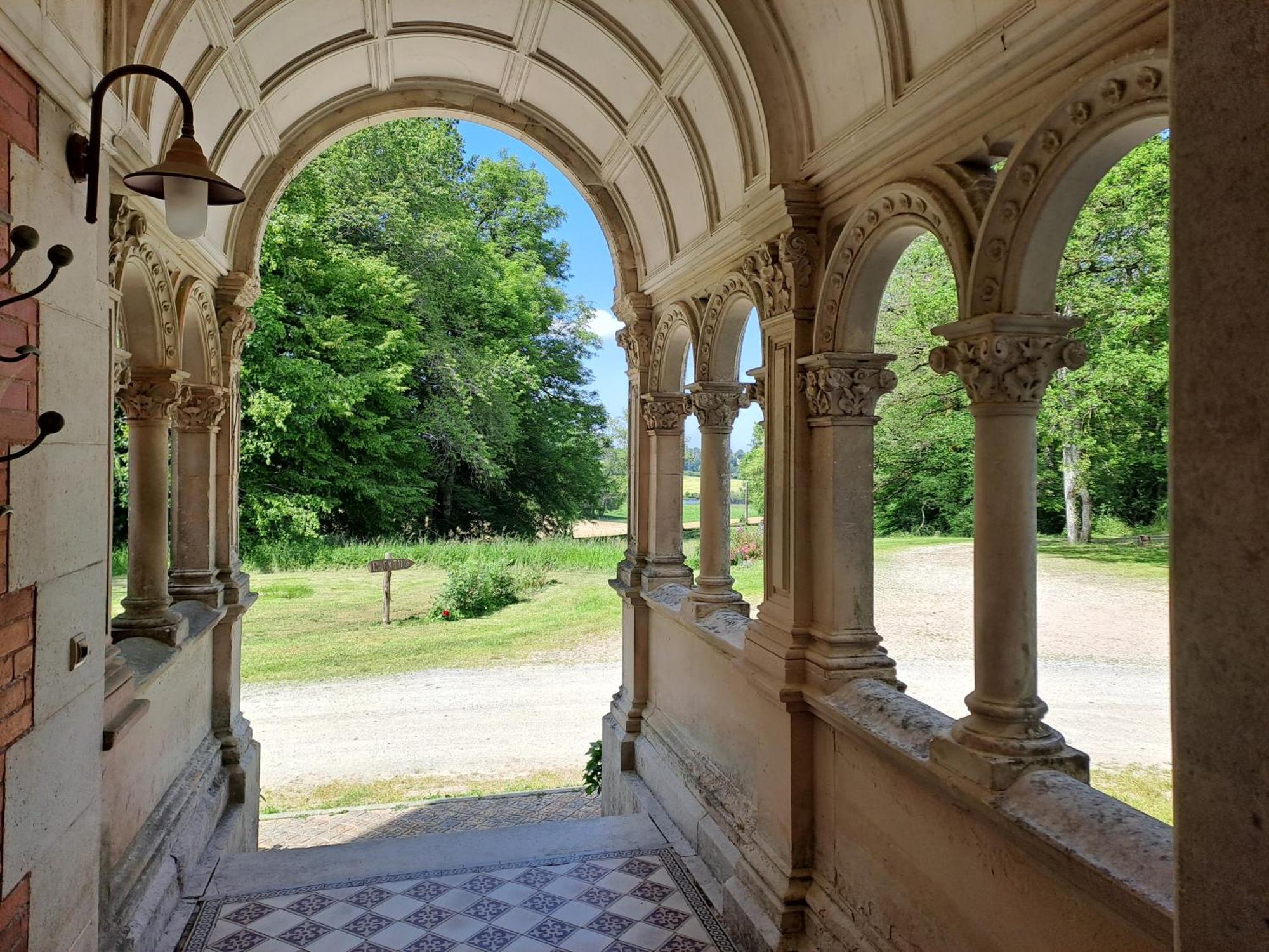 לינה וארוחת בוקר Mouzon  Chateau De La Redortiere מראה חיצוני תמונה